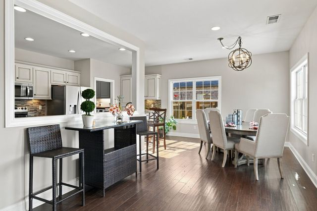 1734 Bear Paw Lane, Murfreesboro, TN 37130
