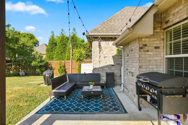 1734 Bear Paw Lane, Murfreesboro, TN 37130