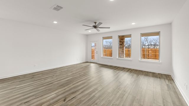 1202 Willet Sound Lane, Forney, TX 75126