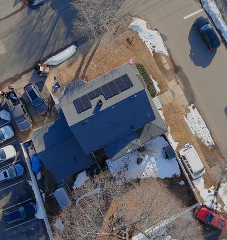 13 Wright St, Stoneham, MA 02180