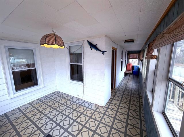 13 Wright St, Stoneham, MA 02180