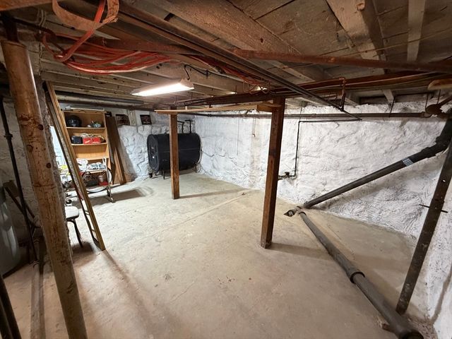 13 Wright St, Stoneham, MA 02180