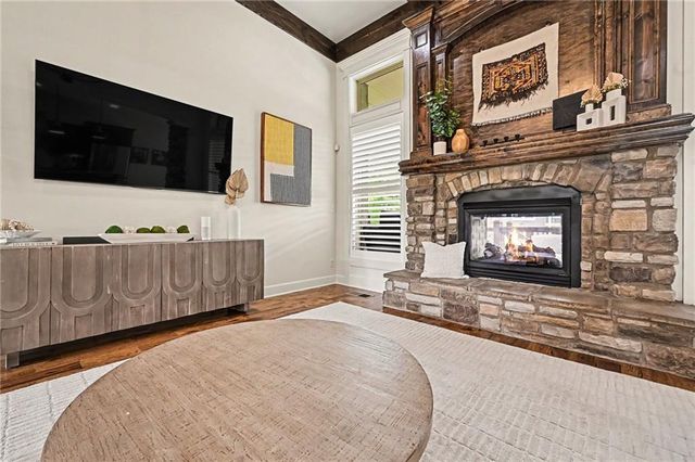 2910 NE 102nd Terrace, Kansas City, MO 64155