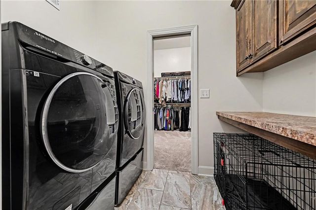 2910 NE 102nd Terrace, Kansas City, MO 64155