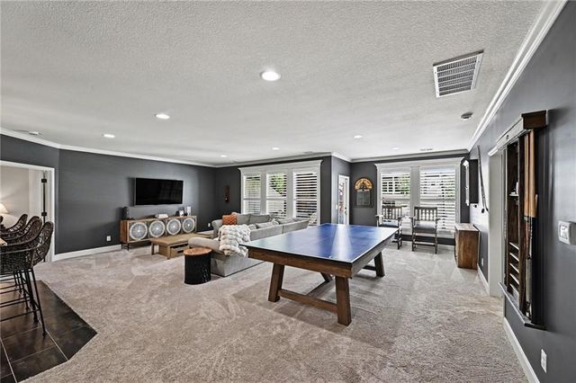 2910 NE 102nd Terrace, Kansas City, MO 64155