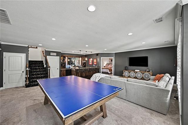 2910 NE 102nd Terrace, Kansas City, MO 64155