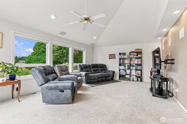 8285 Cowichan Road, Blaine, WA 98230