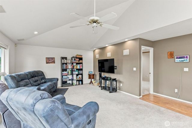 8285 Cowichan Road, Blaine, WA 98230