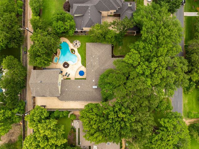 4243 Beechwood Lane, Dallas, TX 75220