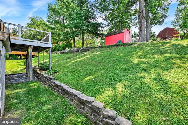 15 HEAVRIN CT, Baltimore, MD 21236