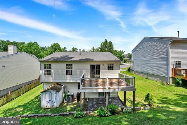 15 HEAVRIN CT, Baltimore, MD 21236