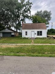 8070 Westpoint Street, Taylor, MI 48180