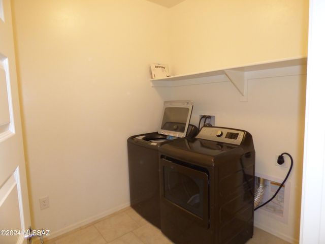 10208 N Crooked Peak Trail, Marana, AZ 85653
