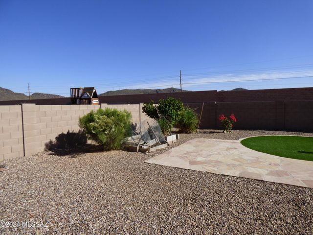 10208 N Crooked Peak Trail, Marana, AZ 85653