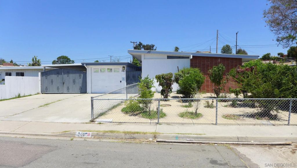 941 Cuyamaca, Chula Vista, CA 91911