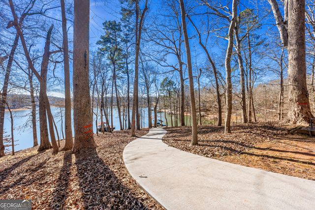 999 Rue Fleur De Lis, Lavonia, GA 30553