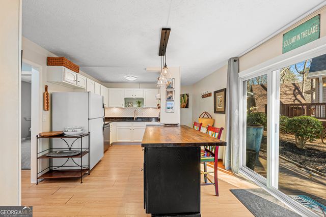 999 Rue Fleur De Lis, Lavonia, GA 30553