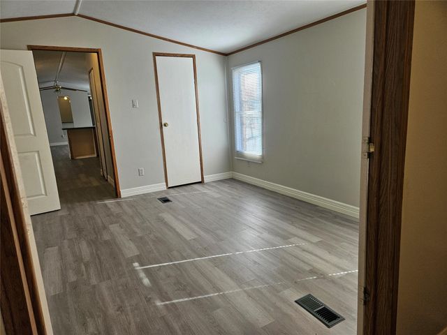 14225 E Ravine Run, Willis, TX 77318