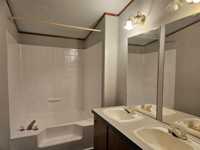 14225 E Ravine Run, Willis, TX 77318