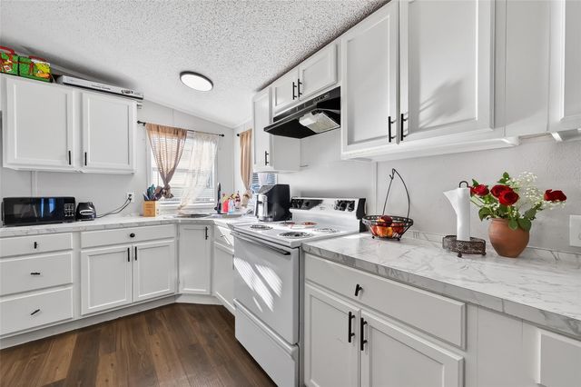 497 Rd 5603, Cleveland, TX 77327