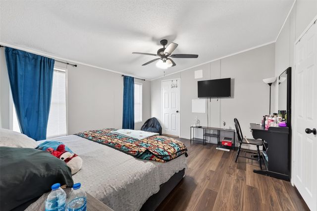 497 Rd 5603, Cleveland, TX 77327