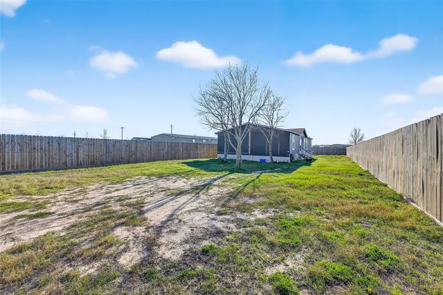 497 Rd 5603, Cleveland, TX 77327