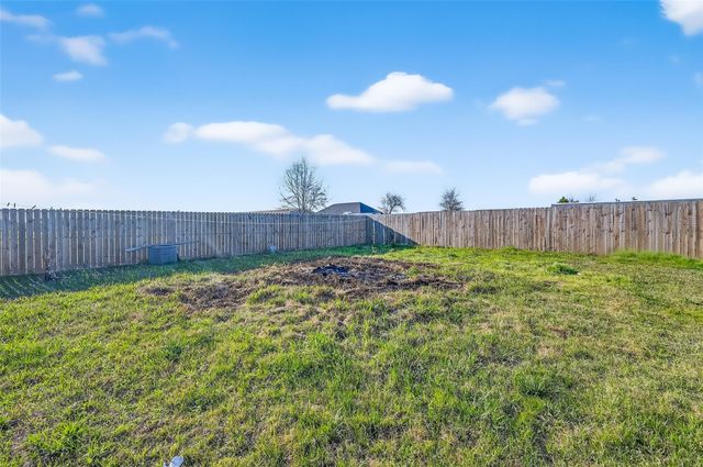 497 Rd 5603, Cleveland, TX 77327