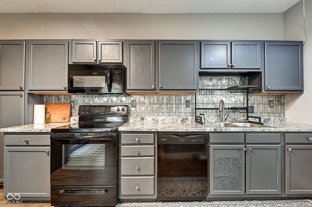 601 Wallace Avenue, Indianapolis, IN 46201