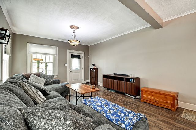 601 Wallace Avenue, Indianapolis, IN 46201