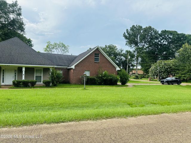 133 Wildwood Boulevard, Jackson, MS 39212