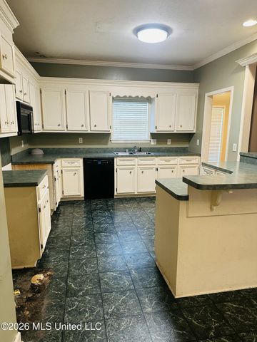 133 Wildwood Boulevard, Jackson, MS 39212
