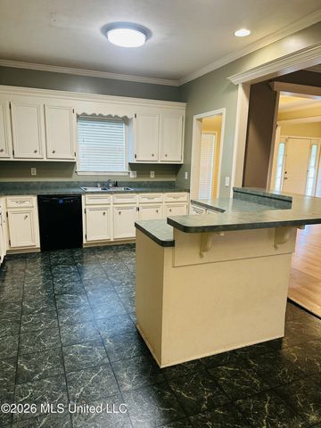 133 Wildwood Boulevard, Jackson, MS 39212