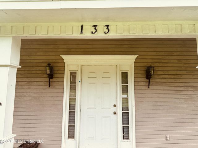 133 Wildwood Boulevard, Jackson, MS 39212