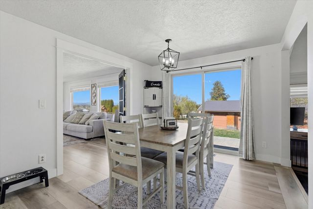 1721 NW Lynch Way, Terrebonne, OR 97760