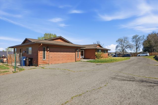 1721 NW Lynch Way, Terrebonne, OR 97760