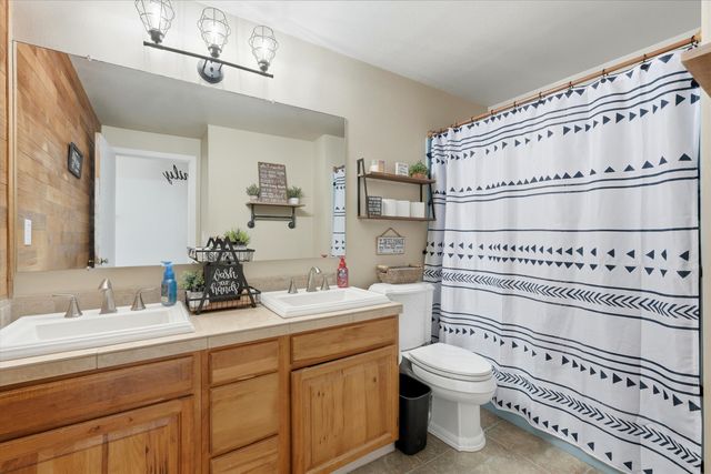 1721 NW Lynch Way, Terrebonne, OR 97760