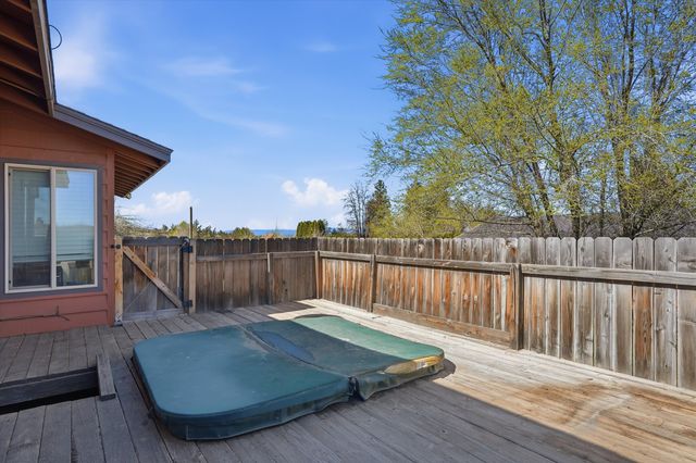 1721 NW Lynch Way, Terrebonne, OR 97760