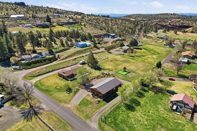 1721 NW Lynch Way, Terrebonne, OR 97760