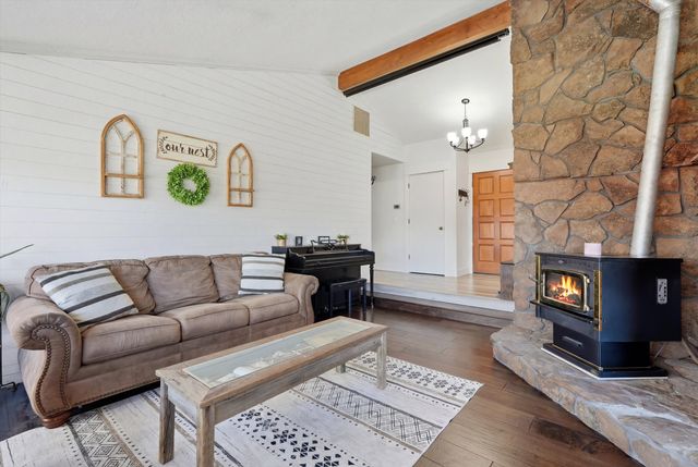 1721 NW Lynch Way, Terrebonne, OR 97760