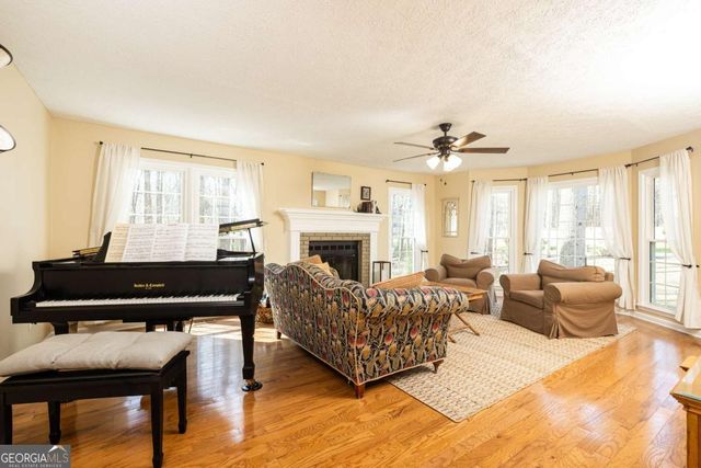 3107 Goldenrod Lane SW, Marietta, GA 30064