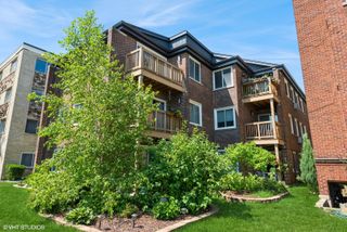 4248 N Keystone Avenue 2C, Chicago, IL 60641
