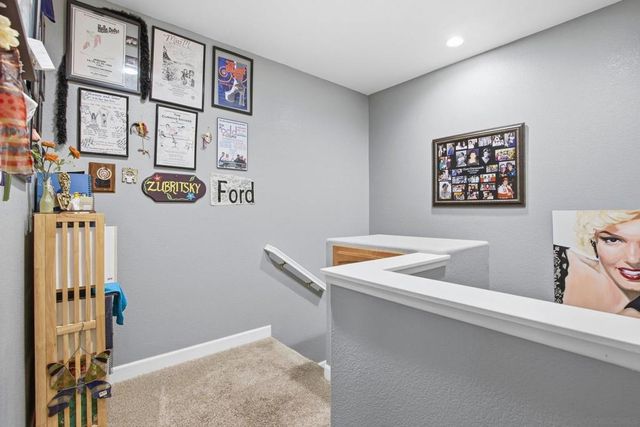 293 Reef Point Way Unit 5, Oceanside, CA 92058