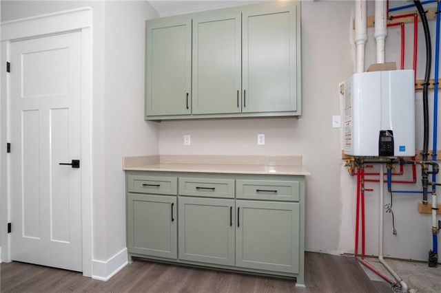 915 Eagle Ridge Drive, Baldwin City, KS 66006