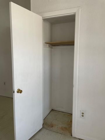 7214 DALE Road 2, El Paso, TX 79915