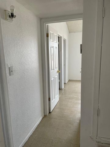 7214 DALE Road 2, El Paso, TX 79915