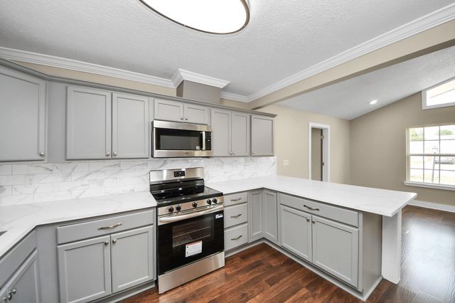 7406 W Lambuth Lane, Deer Park, TX 77536