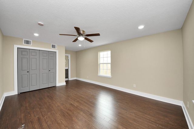 7406 W Lambuth Lane, Deer Park, TX 77536