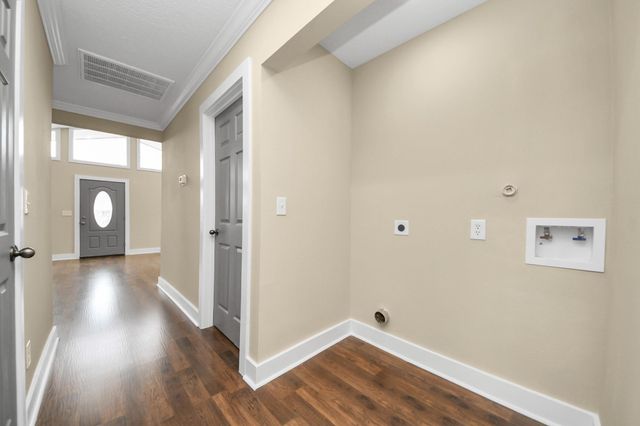 7406 W Lambuth Lane, Deer Park, TX 77536