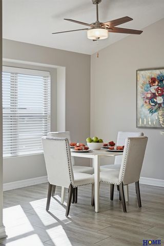 9128 Baybrook Circle, Lincoln, NE 68516