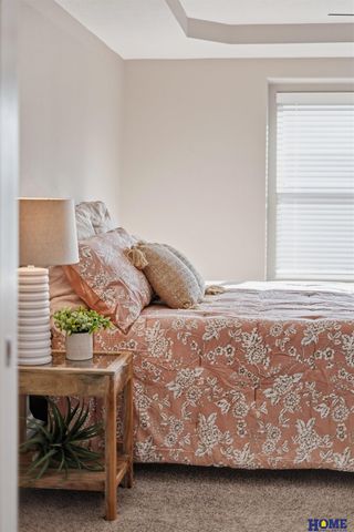 9128 Baybrook Circle, Lincoln, NE 68516